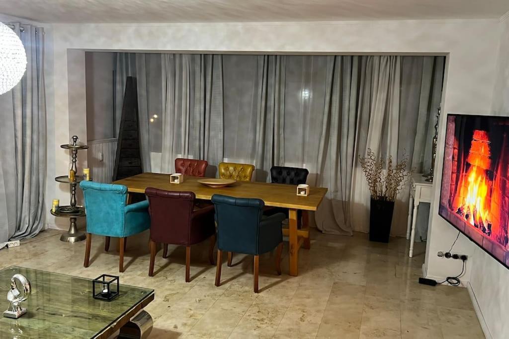 Ein Charmanter Zweifamilienhaus Berlijn Buitenkant foto