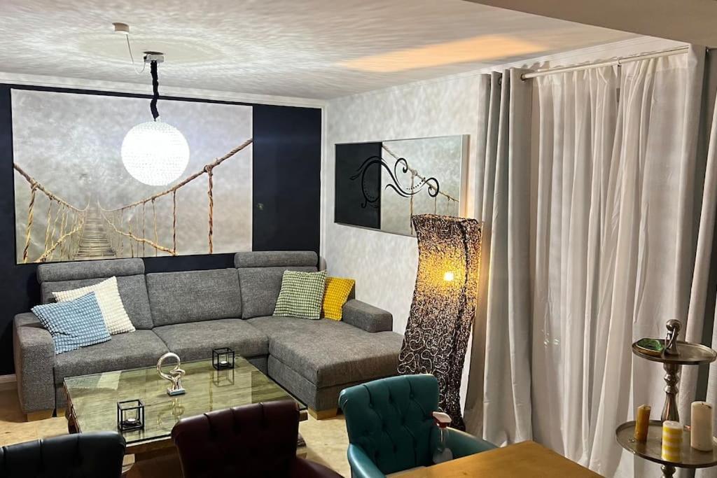 Ein Charmanter Zweifamilienhaus Berlijn Buitenkant foto